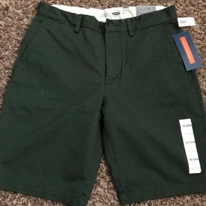 Men’s green old navy shorts